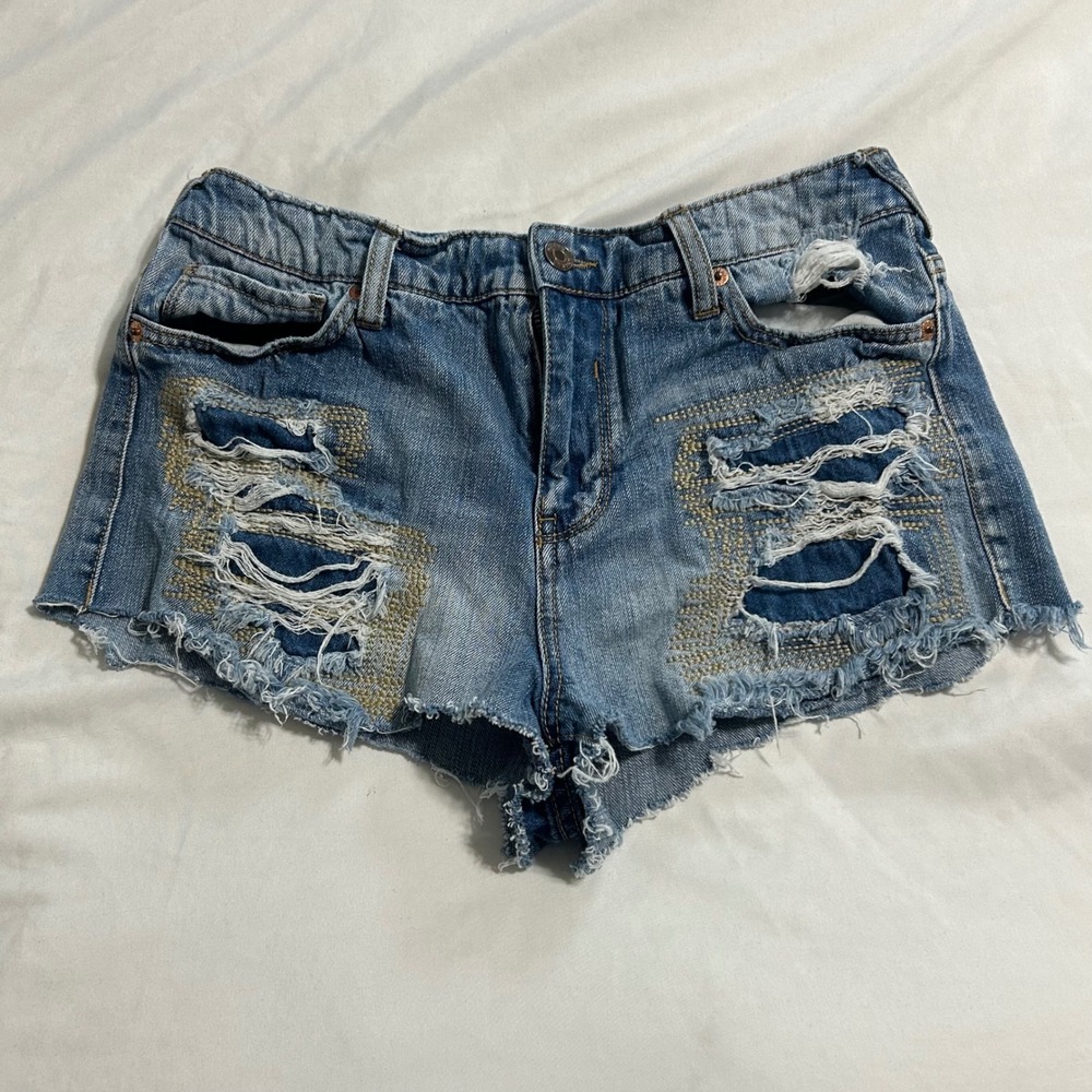 Mossimo Supply Co Womens 8/29 High Rise Distressed Studded Denim Jean Shorts